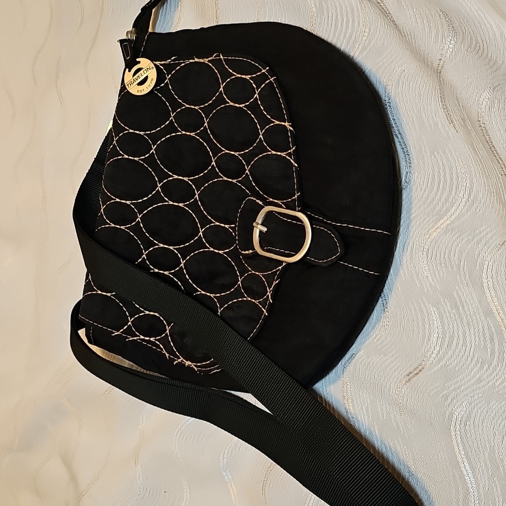 Travelon crossbody bag nylon black adjustable strap excellent condition